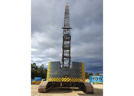 2009 Kobelco 7250 2F rear