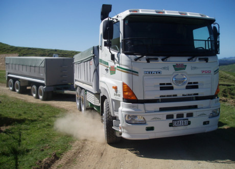 Traction Air in Agriculture Fert at Puketoro Stn